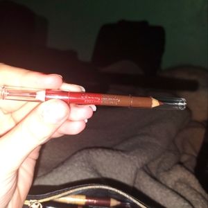 Red and brown eyeliner